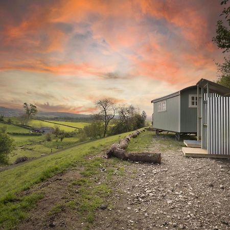The Heron Shepherds Hut At Lyth Valley Brigsteer Exterior foto